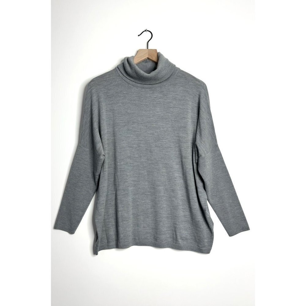 ALLUDE Wool Turtleneck Sweater